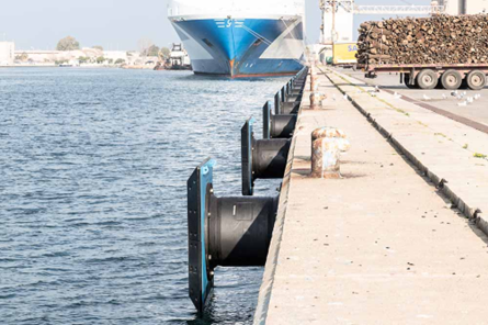 Hình ảnh ứng dụng của đệm va khối ô