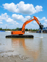 Xe đào lội nước, máy xúc nổi